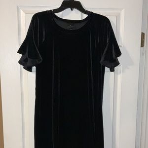 Worthington size L pull on black velvet dress.